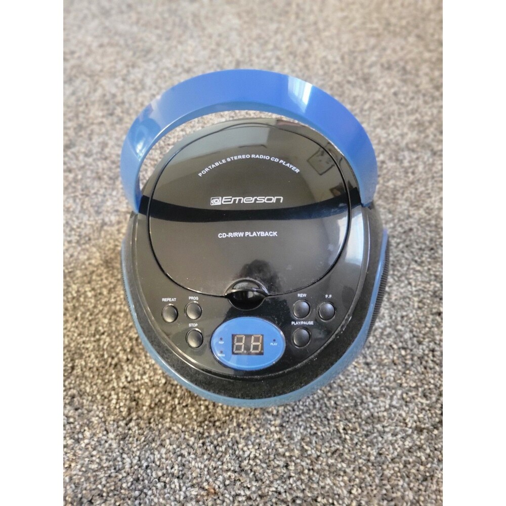 NEW Emerson Portable CD Player Radio Top Loading LCD Display FM AM Radio